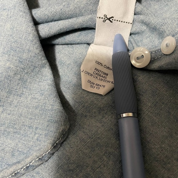 J Crew Mens Chambray Short Sleeve Button Down Shirt Size S Light Blue Casual - Picture 4 of 5